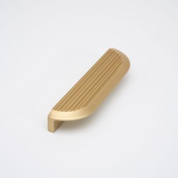 Uchwyt meblowy mosiądz złoty mat SY 9064.0128.BB 14,8cm.