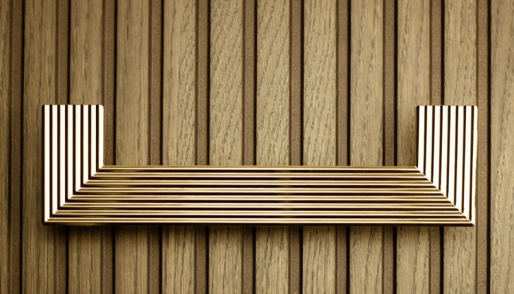 Uchwyt meblowy złoty chrom  CEBI 1203.192.MP11   22,4cm.