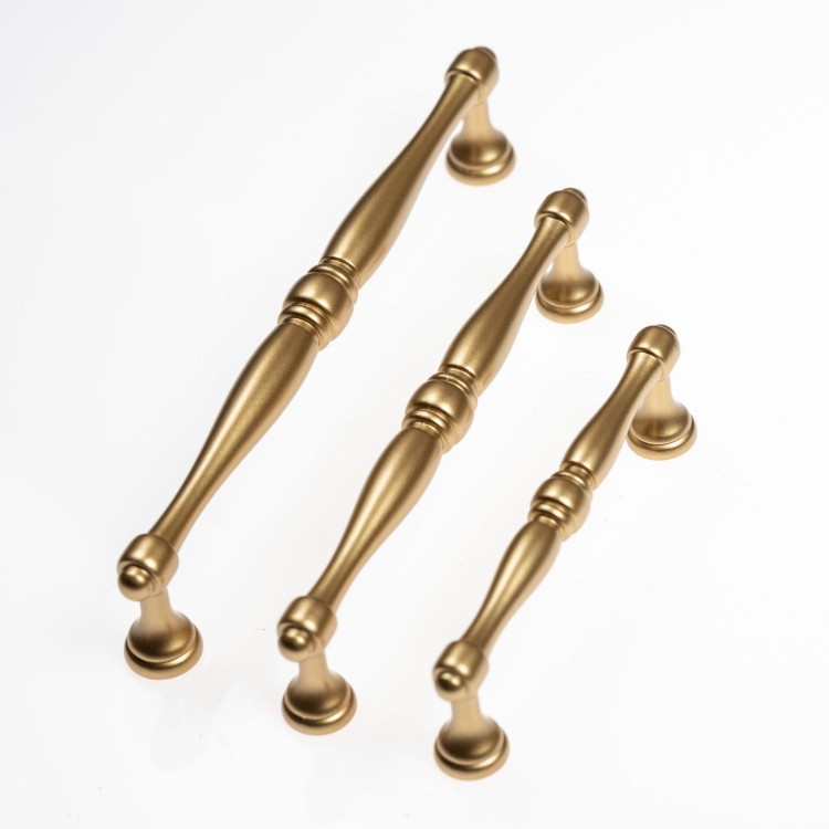 uchwyty-do-mebli-złote-giusti