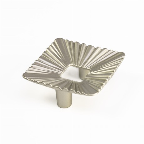 Przejdź do produktu uchwyt meblowy WMN 793.032.00R3 srebrny mat